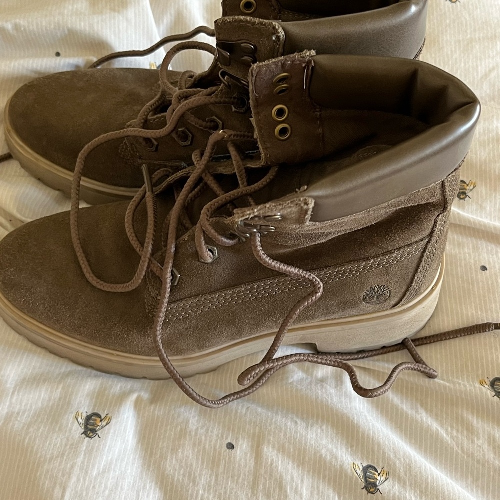 Used timberland bootie women size 8 olive green black - Picture 4 of 4
